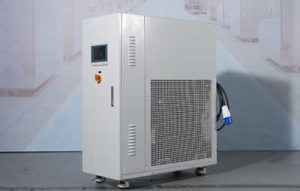 雙通道直冷機(jī)在半導(dǎo)體封裝測(cè)試中快速響應(yīng)與高低溫測(cè)試